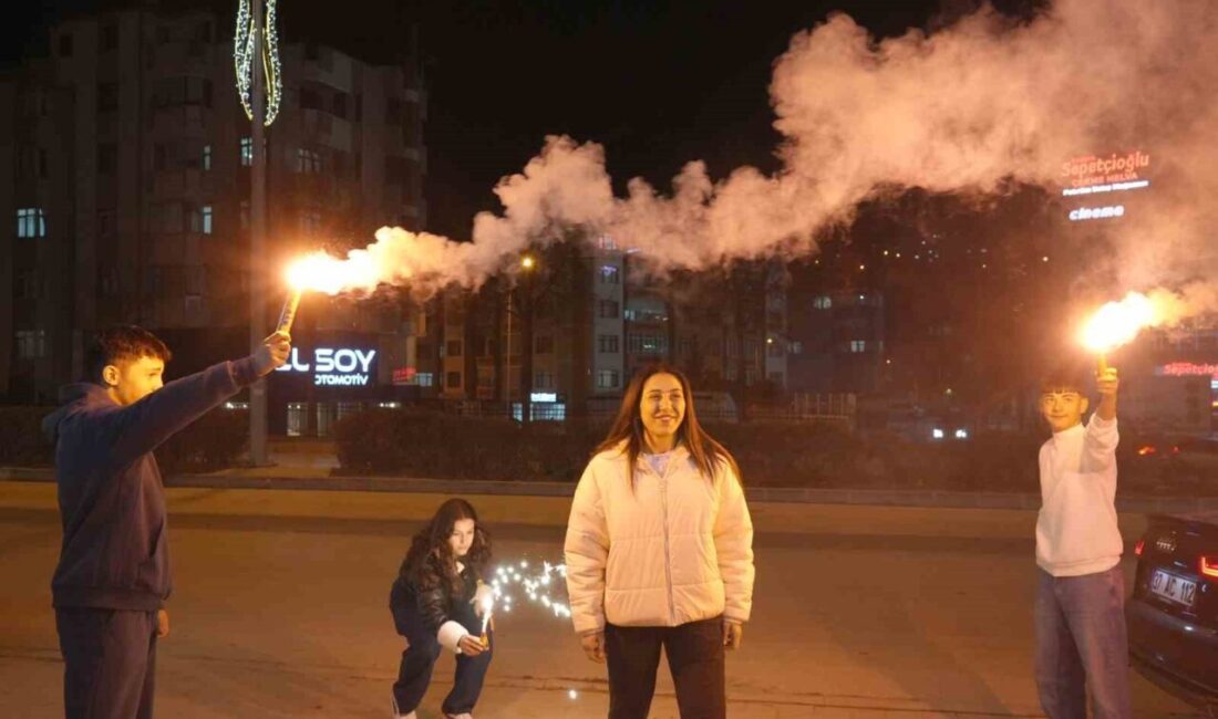 Birleşik Arap Emirlikleri’nde düzenlenen Kick Boks Büyükler Dünya Şampiyonası’nda altın