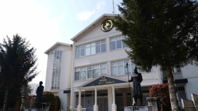 DÜZCE(İHA) – Düzce Belediyesi tarafından yapılan açıklamada son günlerde başkan