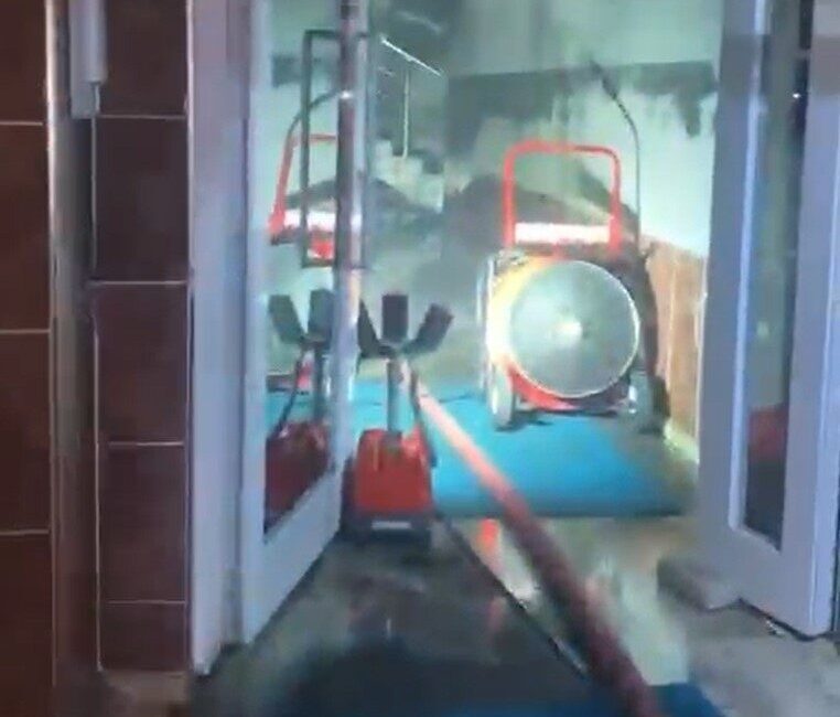 Düzce (İHA) – Düzce’de elektrik panosu kaynaklı apartmanda çıkan yangın