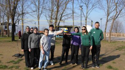 Düzce Belediyesi, tüm birimleriyle 7’den 70’e Düzcelilerin ihtiyaçlarına yönelik projeler