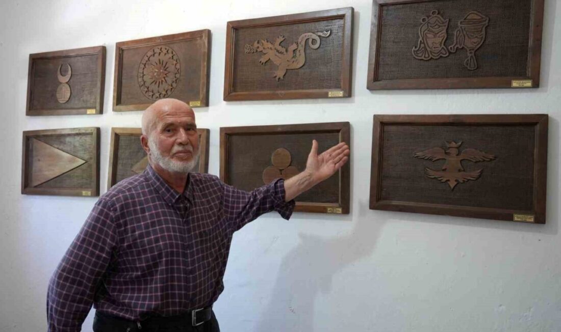 Emekli polis, ahşap hat sanatıyla evini adeta müzeye çevirdi Bomba imha uzmanı olarak görev yaptığı polislik mesleğinden emekli olduktan