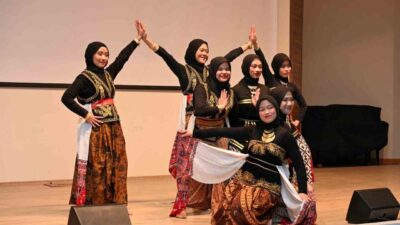 Kastamonu Üniversitesi’nde düzenlenen programda Endonezyalı öğrenciler ülkelerinin geleneklerini tanıttı. Kastamonu