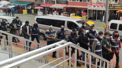 Kocaeli’nin İzmit ilçesinde 2022 yılında bir kişinin öldürülmesi, 5 kişinin