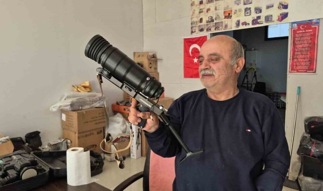 Düzce’de yaşayan Mehmet Aygün, makine koleksiyonuyla fotoğrafçılığa ışık tutuyor. Tam