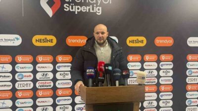 Kocaelisporlu kaleci Gökhan Değirmenci, Ziraat Türkiye Kupası’nda 3-1 kazandıkları Erzurumspor