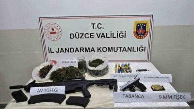 Düzce İl Jandarma Komutanlığı ekiplerinin Gölyaka ilçesinde yaptığı çalışmalarda uyuşturucu