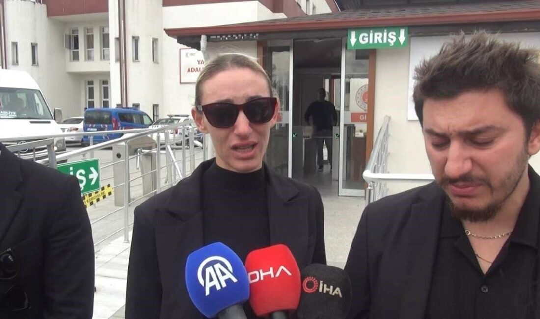 Güllü’nün kardeşlerinden yeğenleri hakkında suç duyurusu Yalova’daki evinin terasının penceresinden düşen Güllü’nün ölümüyle ilgili sanatçının kardeşleri,