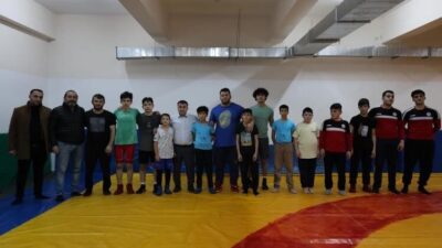 Bilecik Gençlik ve Spor İl Müdürü Ramazan Demir, antrenman yapan