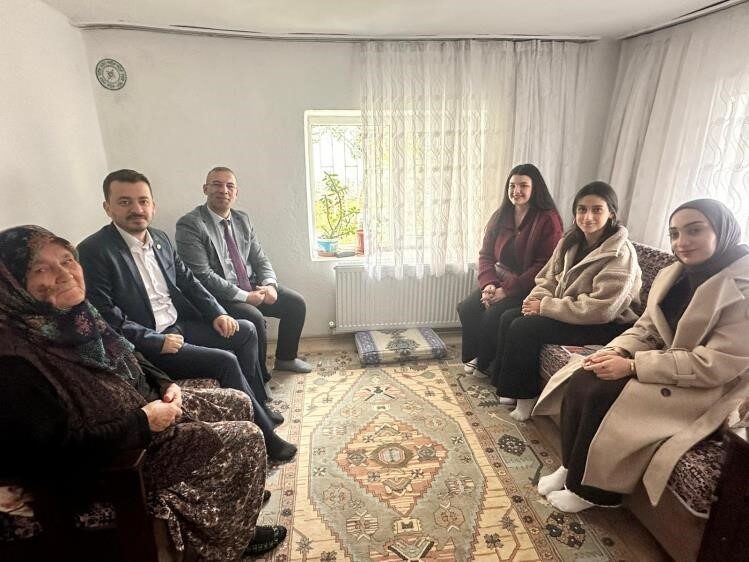 Bilecik’in Gölpazarı ilçesinde “İnsana Değer İnsan Hakları Farkındalık” projesi kapsamında