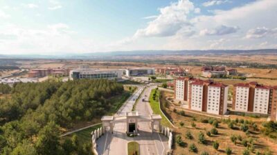 Kastamonu Üniversitesi tarafından geliştirilen Dijital Beyaz Masam: Yapay Zeka Destekli