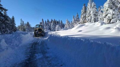 Kastamonu’da ekiplerin çalışmasıyla, kar sebebiyle kapalı köy yolu sayısı da