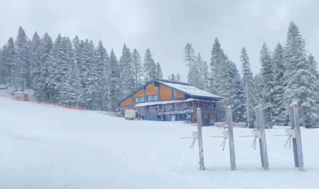 Kastamonu’nun yüksek kesimlerinde kar yağışı etkili oldu. Ilgaz Dağı Yurduntepe