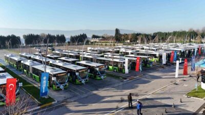 Kocaeli Büyükşehir Belediyesi, kent içi ulaşımı rahatlatmak ve filoyu güçlendirmek