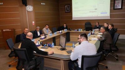 Kocaeli Büyükşehir Belediyesi Encümenin aralık ayı ilk toplantısında, trafik güvenliğini