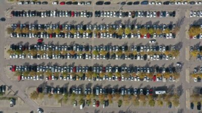 Kocaeli Büyükşehir Belediyesi, kent genelindeki otoparkların daha verimli kullanılması ve