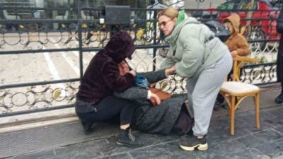 Düzce’de iflas gerekçesiyle kapanan kuyumcuda paralarının ve altınlarının kaldığını, mağdur