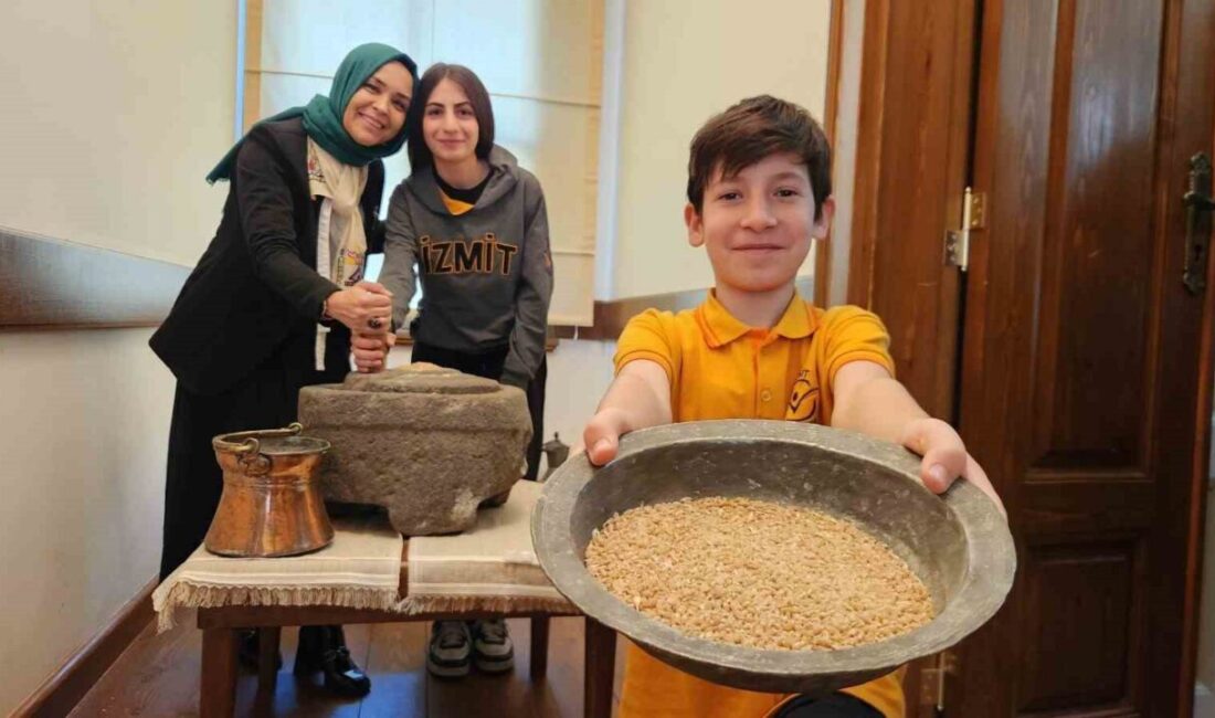Kocaeli’de ilkokul öğrencileri, “Tutum, Yatırım ve Türk Malları Haftası” kapsamında