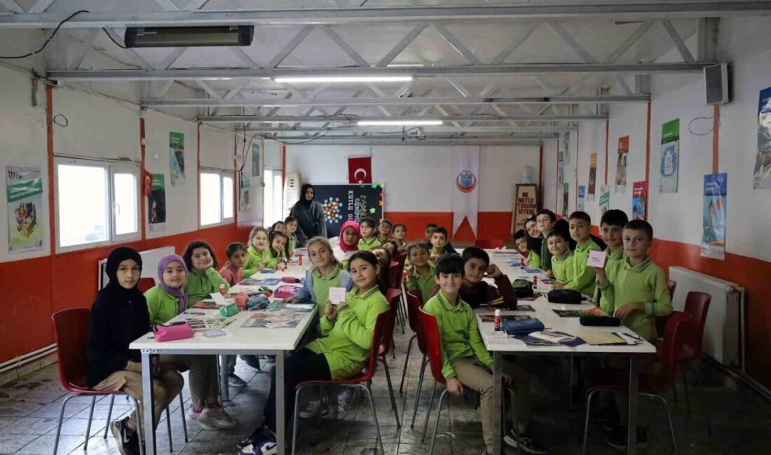 Sakarya Büyükşehir Belediyesi, 16 ilçede 2 bin 500 öğrenciye Bilim