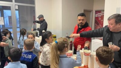 Osmaneli Belediyesi tarafından ilçedeki okullarda eğitim gören tüm öğrencilere ücretsiz