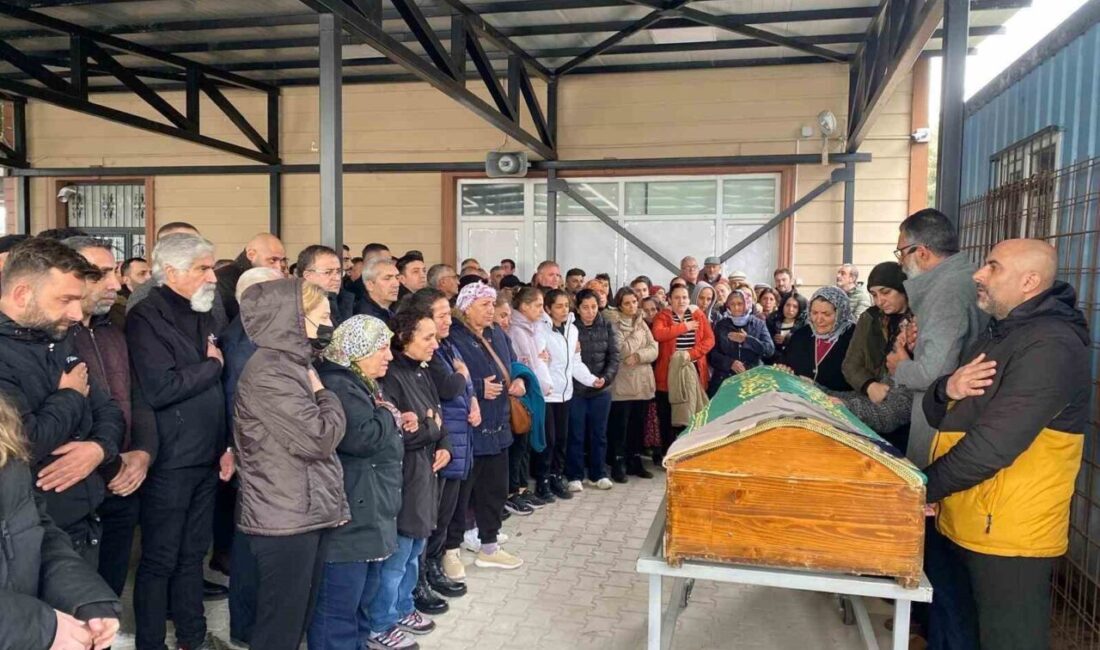 Kocaeli’nin Derince ilçesinde otobüsün çarpması neticesinde aracın altında 5 metre