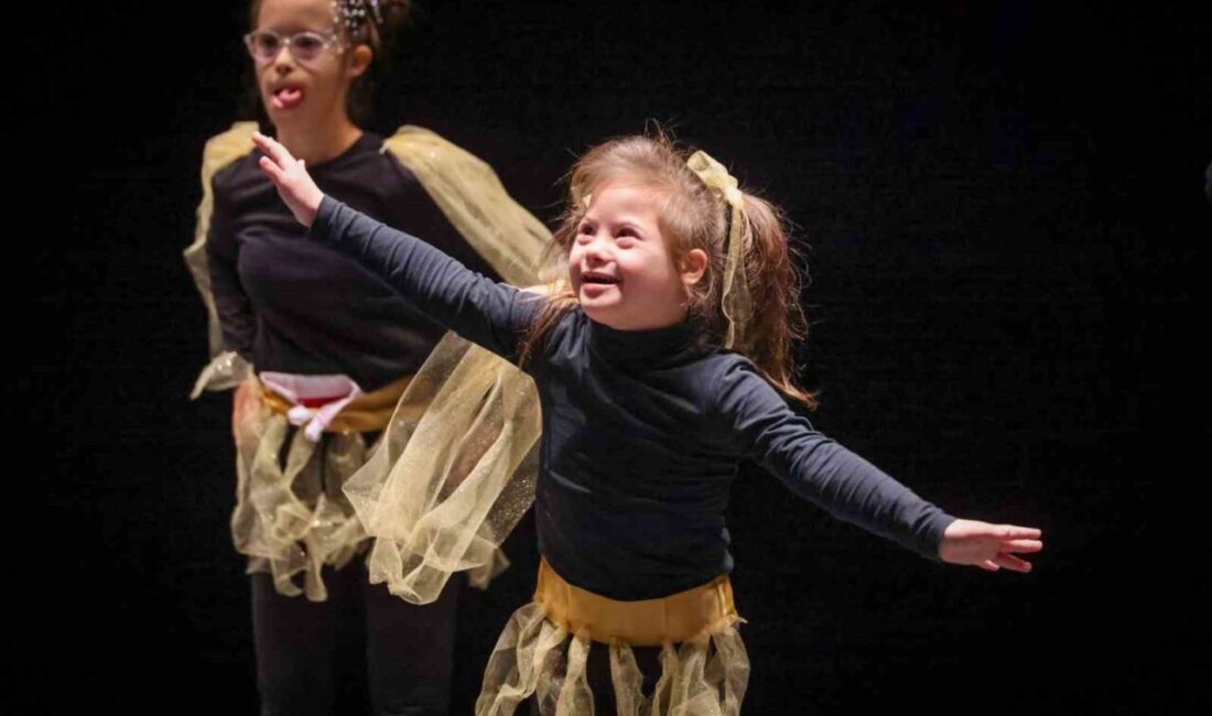 Özel çocuklar ayakta alkışlandı Bilecik’te3 Aralık Dünya Engelliler Günü dolayısıyla düzenlenen programda sahnede hünerleri