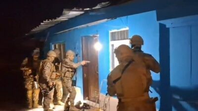 Sakarya’nın Erenler ve Geyve ilçelerinde sokak satıcılarına yönelik yapılan geniş