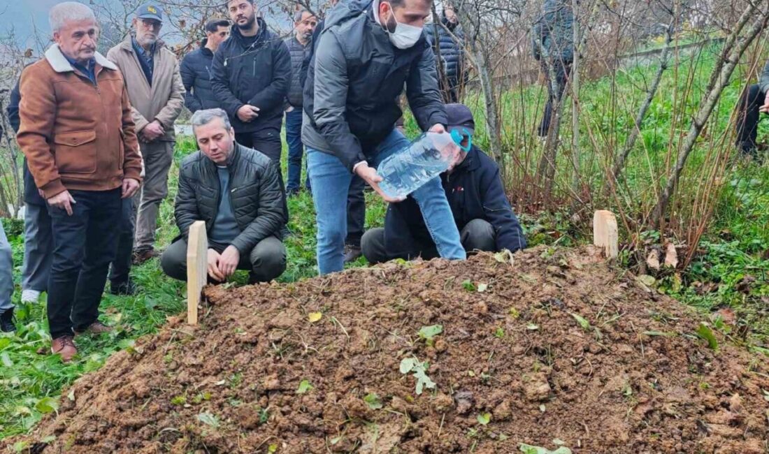 Sakarya’nın Akyazı ilçesinde 8 yaşındaki Tarık Ediz Özkanlı, menenjit hastalığı