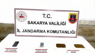 Sakarya’nın Karasu ilçesinde düzenlenen uyuşturucu operasyonunda gözaltına alınan şüpheli tutuklandı.
