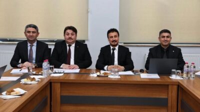 Sakarya Üniversitesi Eğitim Fakültesi Danışma Kurulu, paydaş kurumlarla iş birliğini