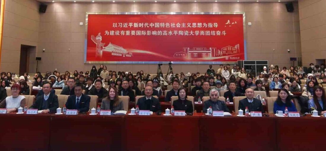 Sakarya Üniversitesi, küresel akademik platformdaki izlerini derinleştirmeye devam ediyor. SAÜ