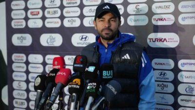 Fatih Karagümrük maçının hazırlıklarını sürdüren Kocaelispor’da Teknik Direktör Selçuk İnan,