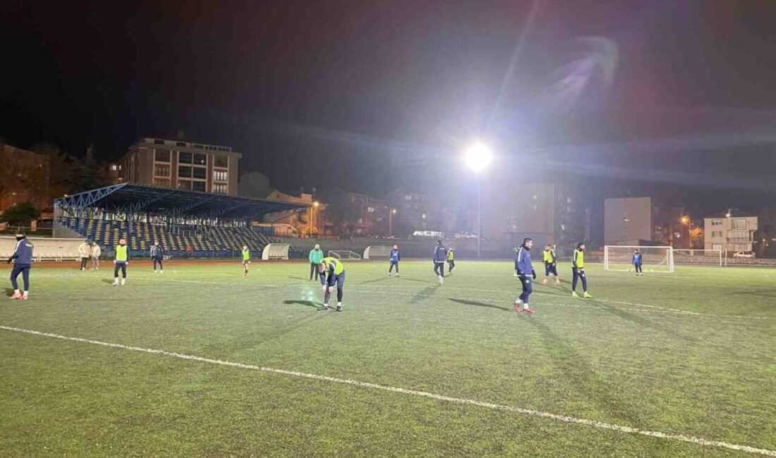 Söğütspor zorlu maçın hazırlıklarına devam ediyor Bölgesel Amatör Lig’de (BAL) Bilecik’i temsil eden Söğütspor, hafta sonu