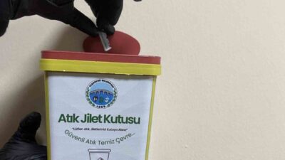 Taşköprü Belediyesi, kuaför ve berberlerdeki atık jiletleri toplayarak geri dönüşüme