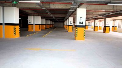 Kartepe Teleferik Katlı Otoparkı, yoğunluk yaşanan günlerde düzensiz parklanmayı önlemek