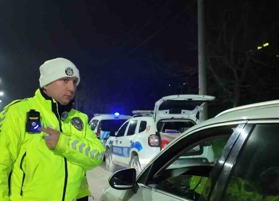Sakarya’da trafik denetimlerinde şeffaflığın ve güvenilirliğin artırılması amacıyla sesli ve