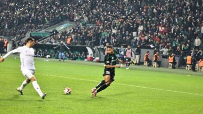 Trendyol Süper Lig’in 17. haftasında Kocaelispor sahasında Antalyaspor’u 2-1 mağlup