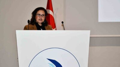 DÜZCE(İHA) – Düzce Üniversitesi Tıp Fakültesi Hastanesi tarafından, HIV/AIDS hastalığına