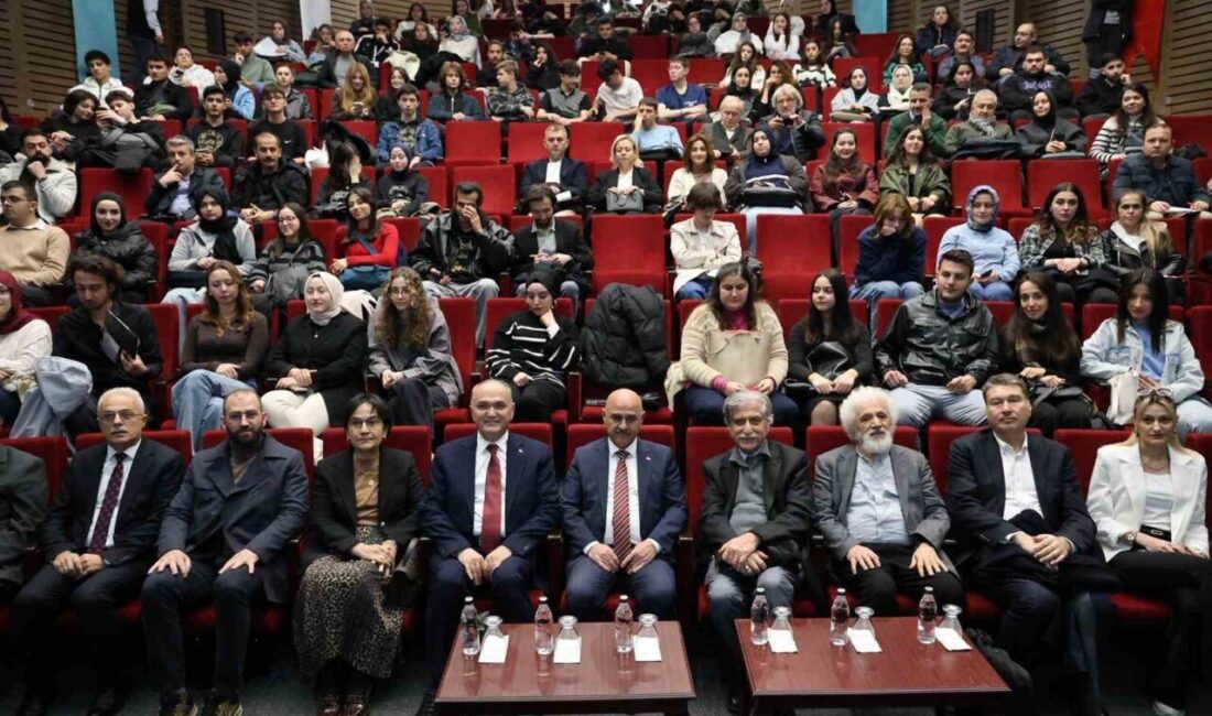 Türkiye’de felsefenin dünü, bugünü ve yarını konuşuldu Düzce Üniversitesi Fen Edebiyat Fakültesi Felsefe bölümü ile Kariyer Geliştirme