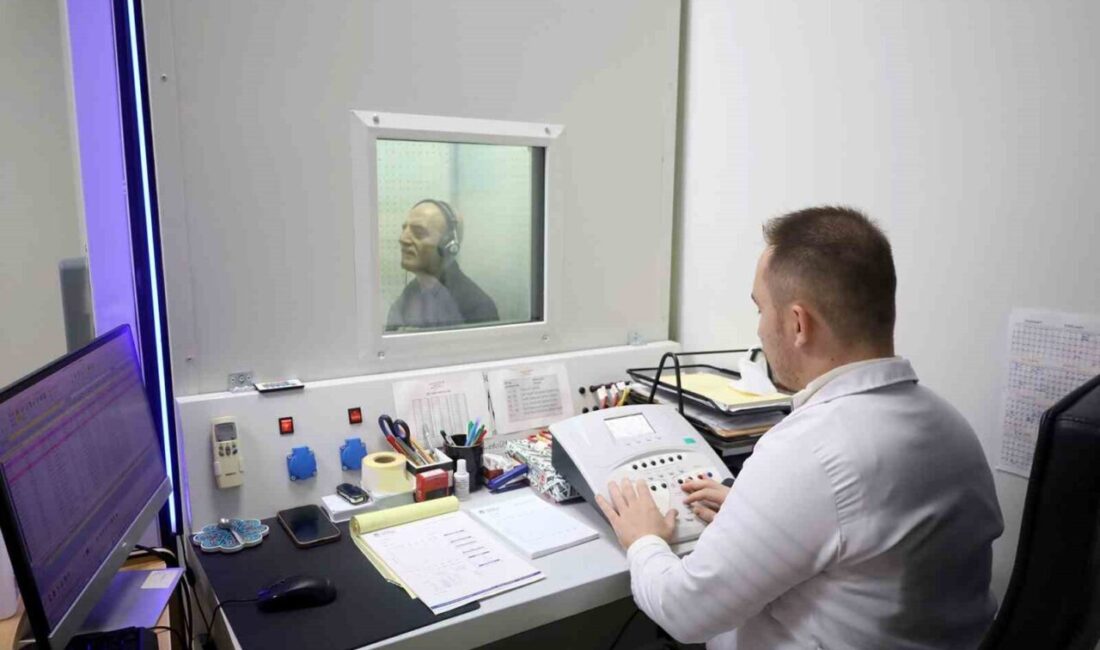 Sakarya Büyükşehir Belediyesi’nin evlilikte 30 yılı geride bırakan çiftlere yönelik