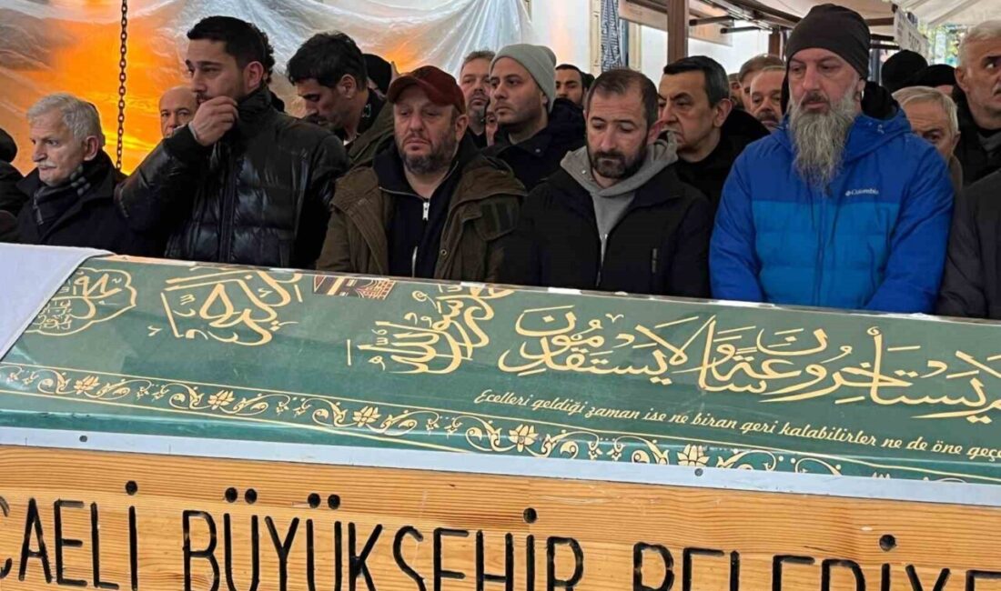 Tiyatro ve sinema oyuncusu Serkan Keskin’in hayatını kaybeden babası Vehbi