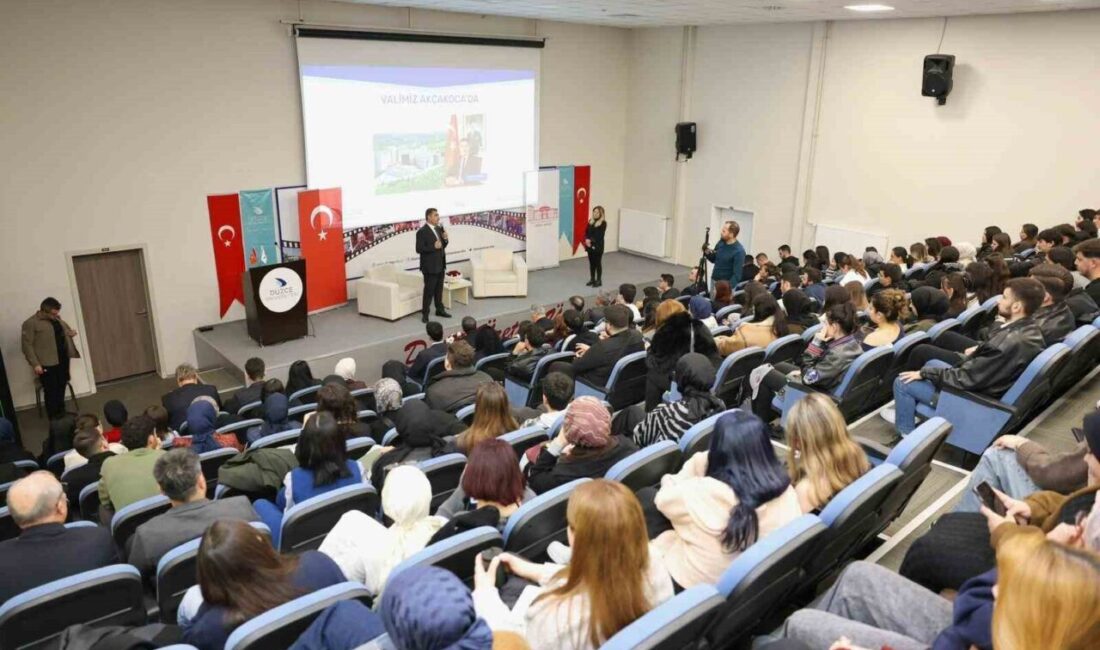 Vali Aslan’dan gençlere ilham veren söyleşi Düzce Üniversitesi Akçakoca Bey Siyasal Bilgiler Fakültesi ile Kariyer Geliştirme
