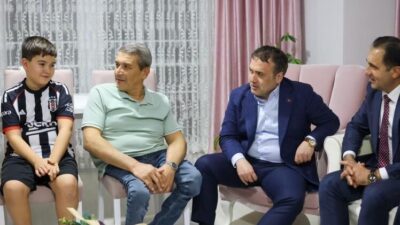 Bilecik Valisi Faik Oktay Sözer, hane ziyaretleri gerçekleştirdi. Bilecik’te vatandaşlarla