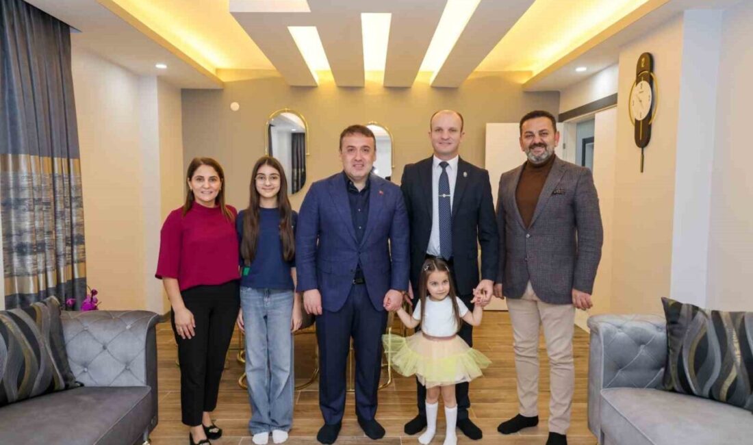 Vali Sözer’den gazi Halil Er’e vefa Bilecik Valisi Faik Oktay Sözer, gazi Halil Er’i evinde ziyaret