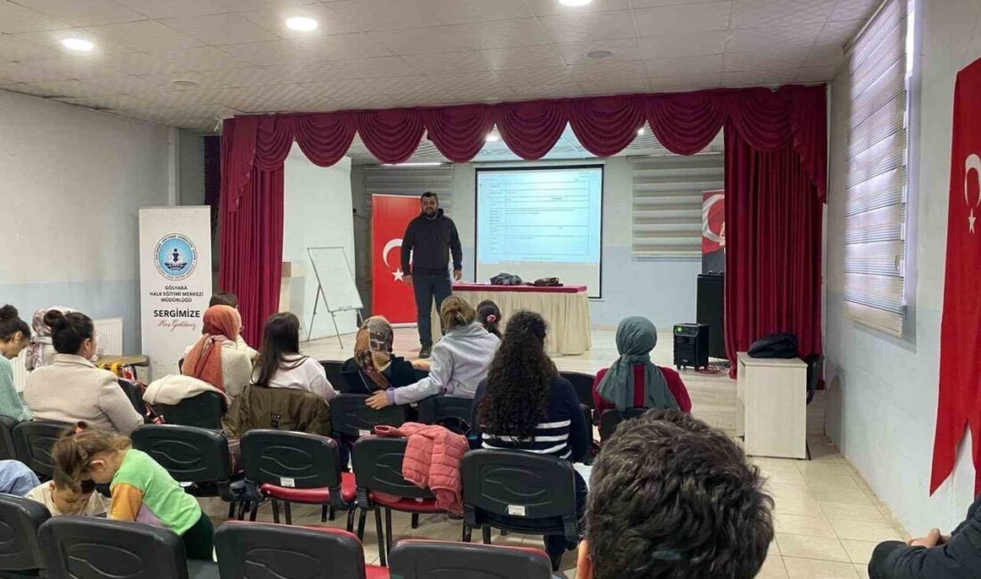 Değerlendirme Semineri, Gölyaka Halk Eğitim Merkezi ev sahipliğinde gerçekleştirildi. Seminer