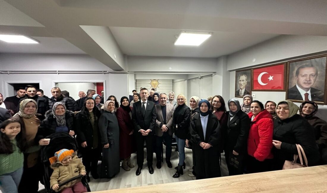 AK Parti Bozüyük İlçe Başkanlığında danışma toplantısı gerçekleştirildi. AK Parti