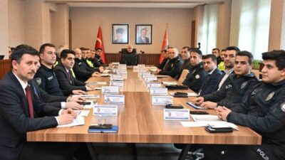 DÜZCE (İHA) – Düzce İl Emniyet Müdürü İbrahim Ergüder başkanlığında,