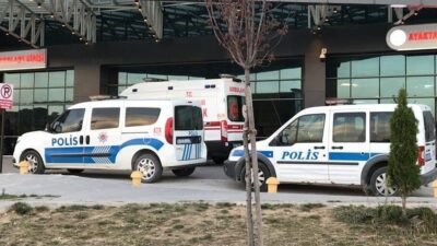 Bilecik’te bir şahıs, evinde av tüfeğini kontrol ederken silahın kazaen