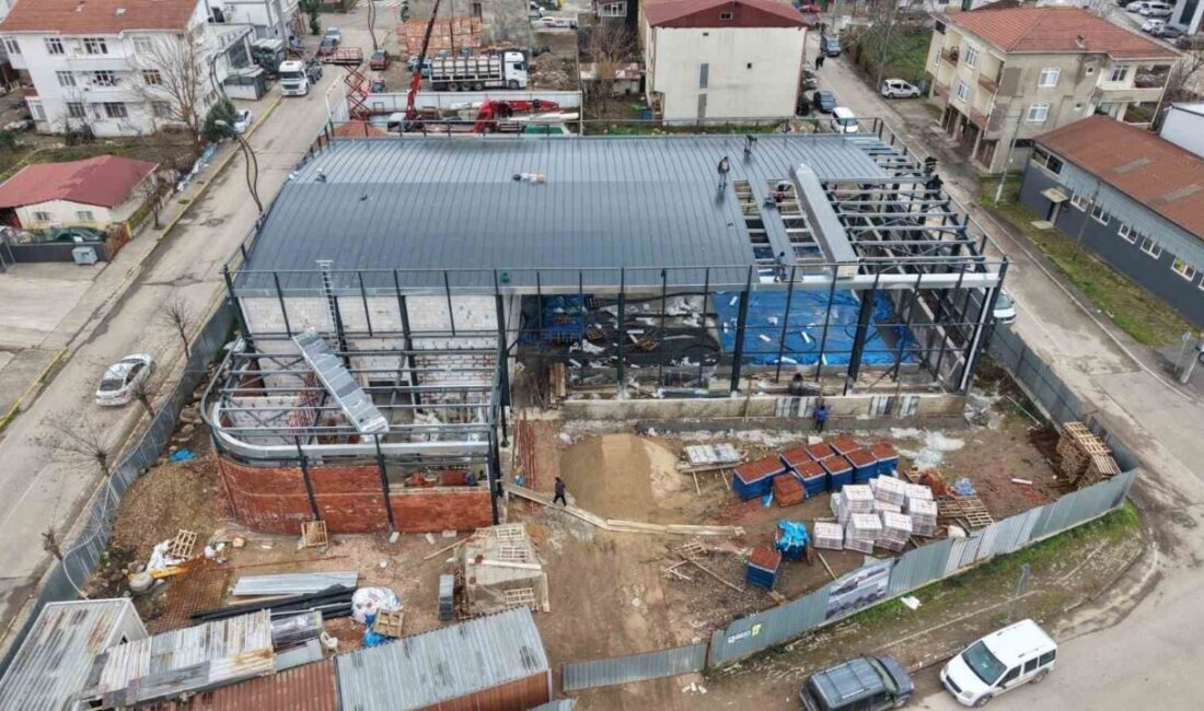 Başiskele’de Vezirçiftliği Mahallesi’nde yapımına başlanan kapalı spor salonu projesinde çalışmalar