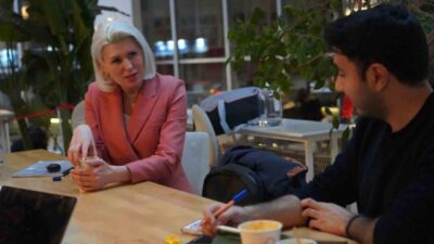 Bilecik Belediye Başkanı Melek Mızrak Subaşı, sınav döneminde öğrencilerle birlikte