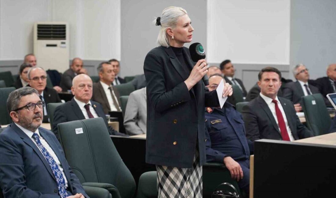 Bilecik Belediye Başkanı Melek Mızrak Subaşı,, kent merkezindeki trafik yükünü